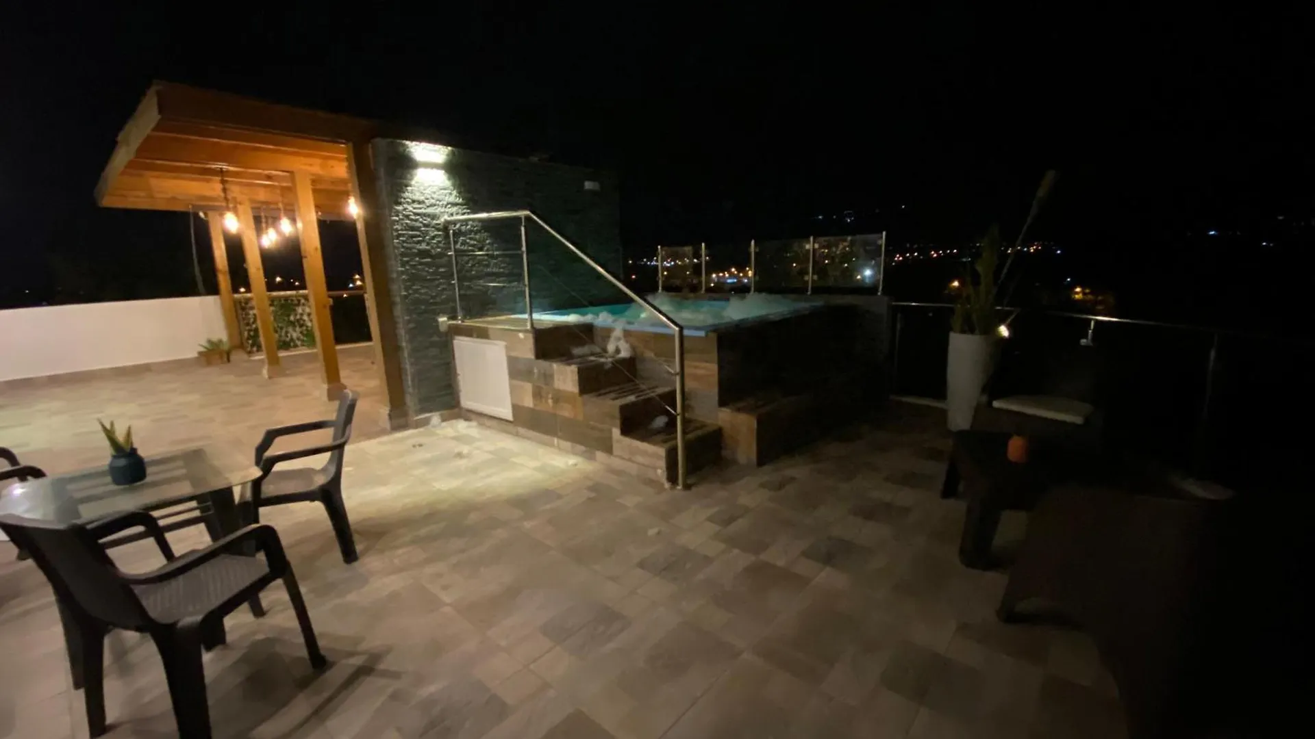 Con Jacuzzy,Linda Vista ,Romantico ,Wifi Moderno,,Tv 4K Διαμέρισμα Santiago De Los Caballeros